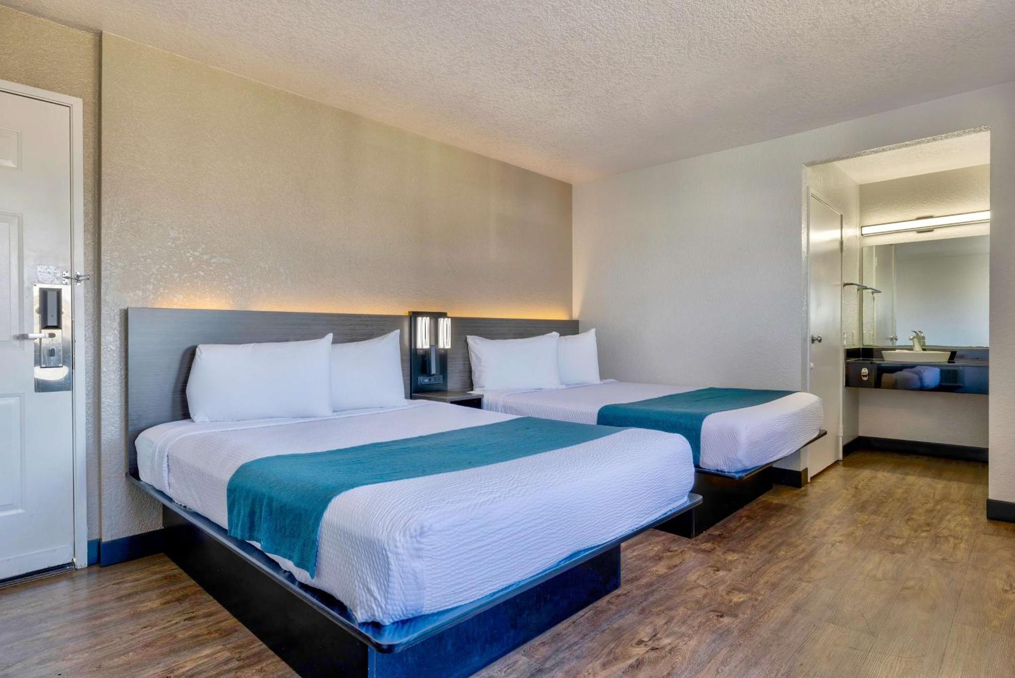 Motel 6-Anaheim, Ca - Fullerton East Dış mekan fotoğraf