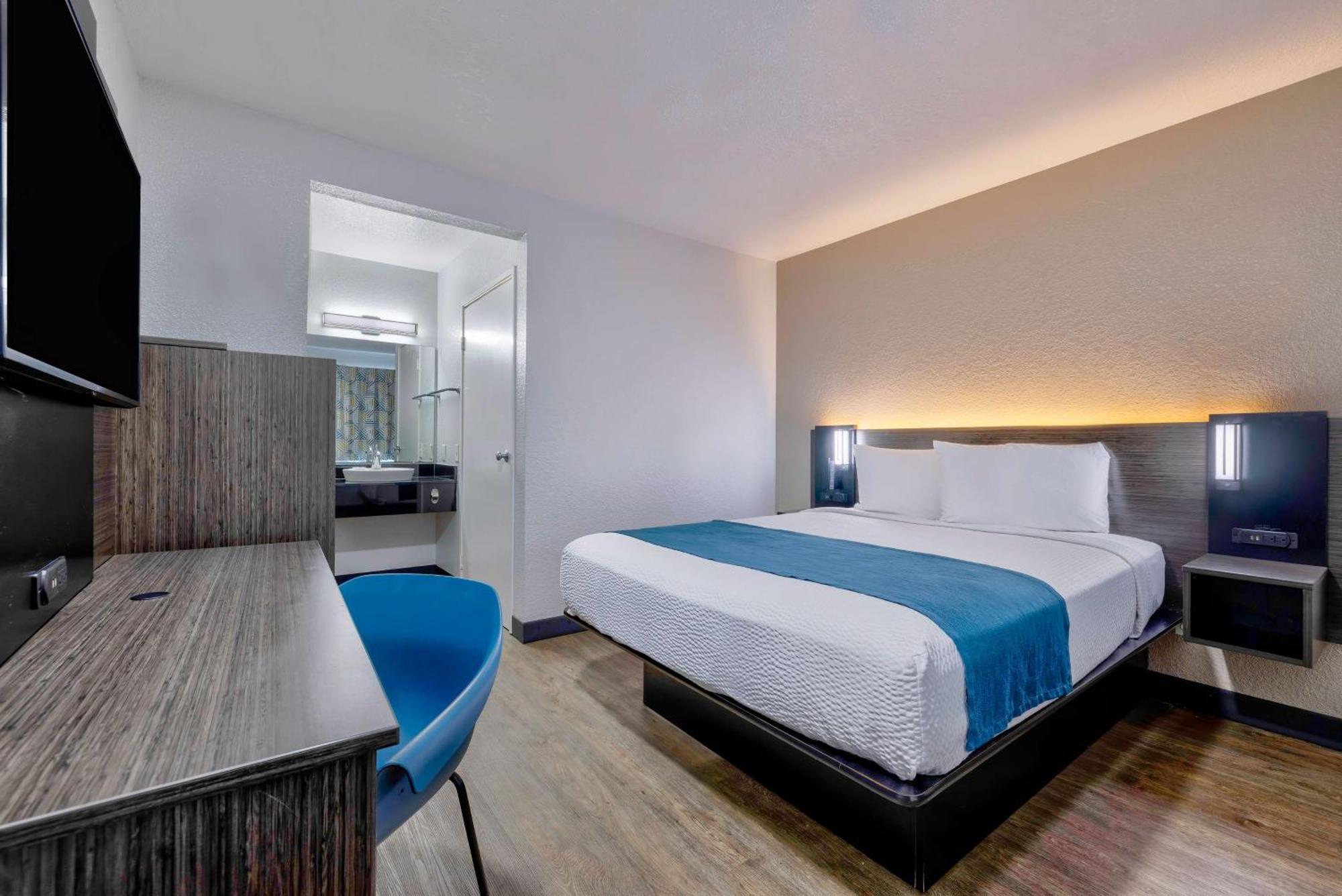 Motel 6-Anaheim, Ca - Fullerton East Dış mekan fotoğraf