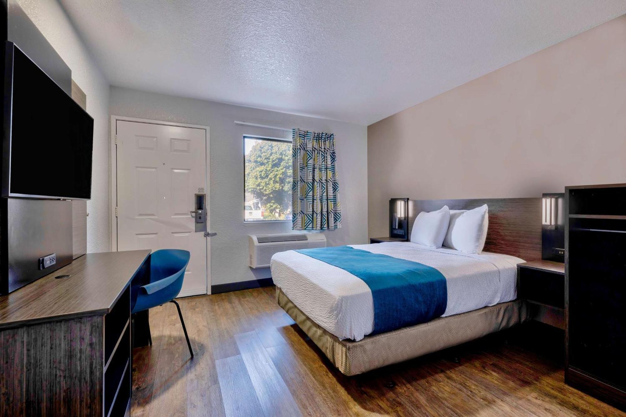 Motel 6-Anaheim, Ca - Fullerton East Dış mekan fotoğraf
