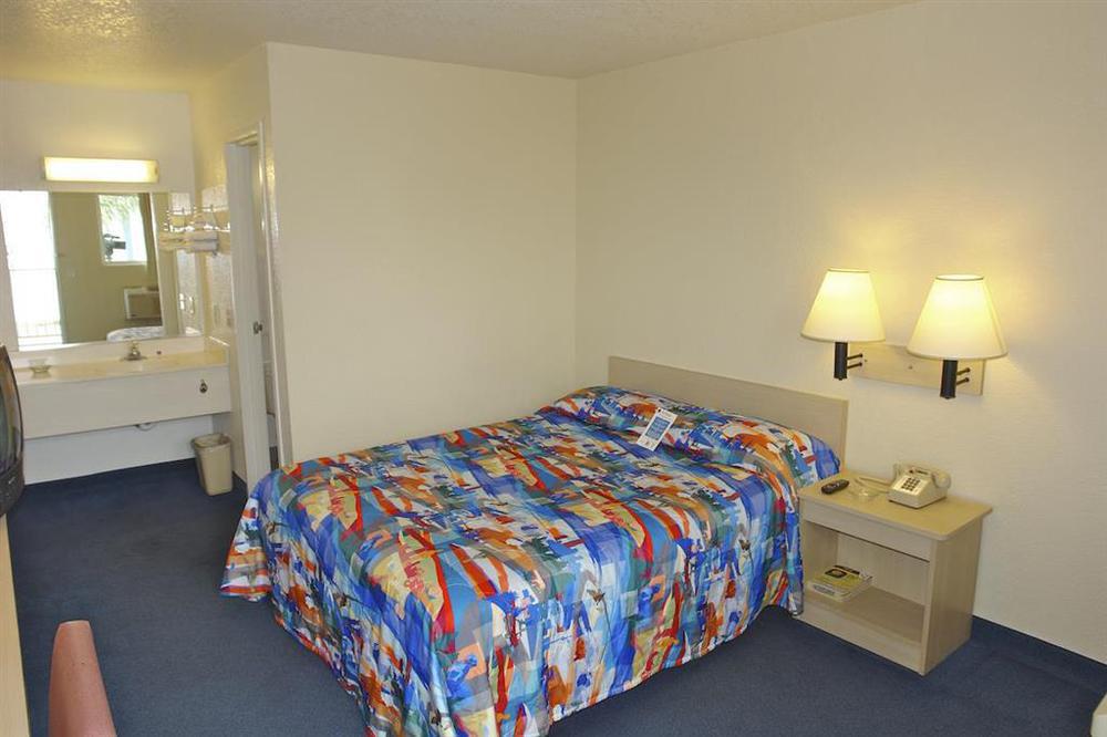 Motel 6-Anaheim, Ca - Fullerton East Oda fotoğraf