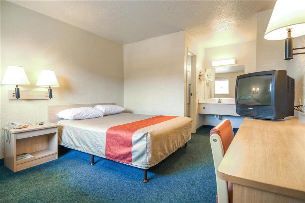 Motel 6-Anaheim, Ca - Fullerton East Oda fotoğraf